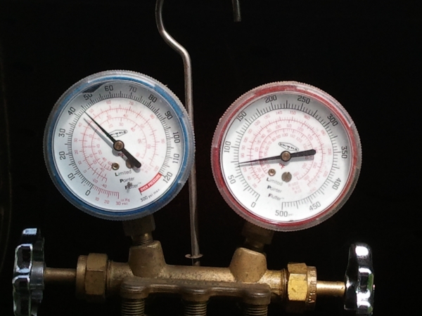 Name:  gauges_zps183a381e.jpg
Views: 642
Size:  157.8 KB