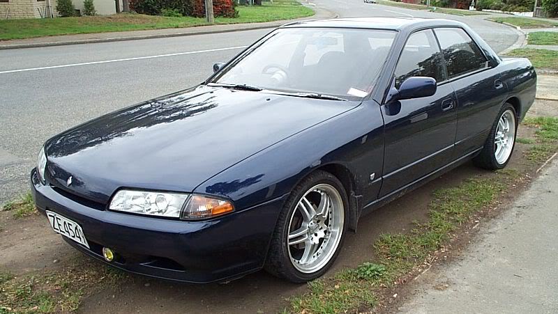 Name:  800px-R32_skyline_front.jpg
Views: 103
Size:  81.8 KB