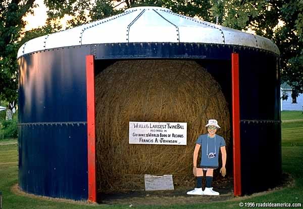 Name:  Balloftwine.jpg
Views: 60
Size:  49.5 KB