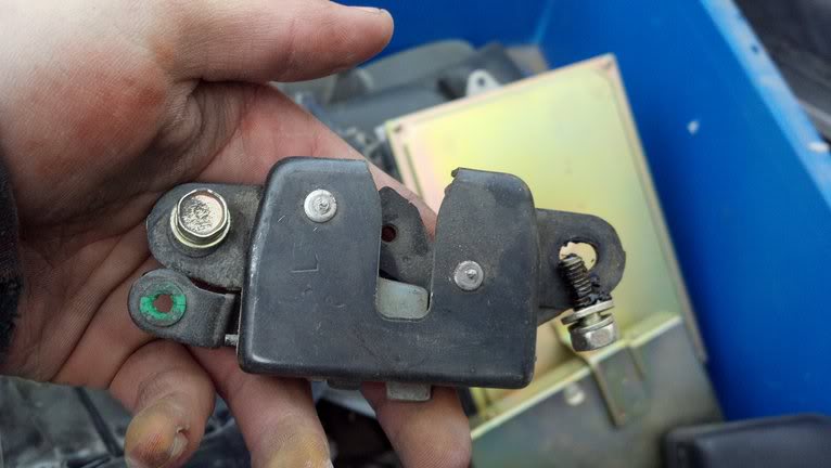 Name:  photobucket-1855-1322376096797.jpg
Views: 568
Size:  39.2 KB