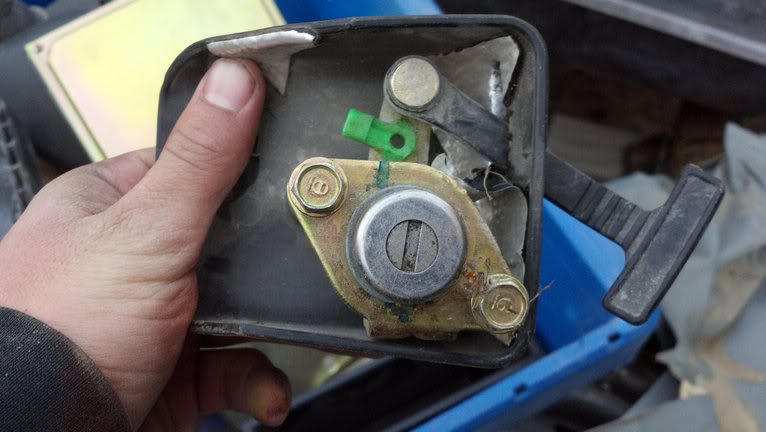 Name:  photobucket-4141-1322376060634.jpg
Views: 609
Size:  42.8 KB