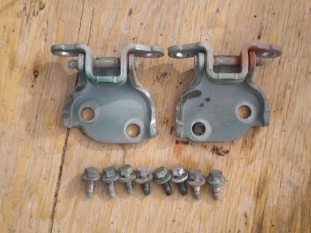 Name:  FrontDriversDoorHinges.jpg
Views: 273
Size:  27.7 KB
